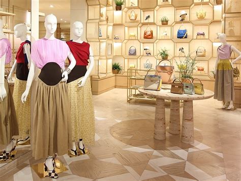 tory burch shop near me.